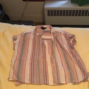 Button up pattern top